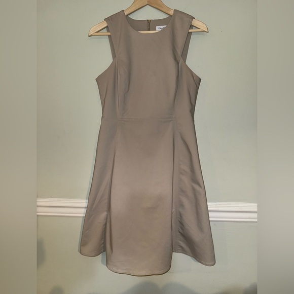 Calvin Klein Sleeveless Beige Mini Dress Size 8 Classic Neutral - Picture 3 of 13